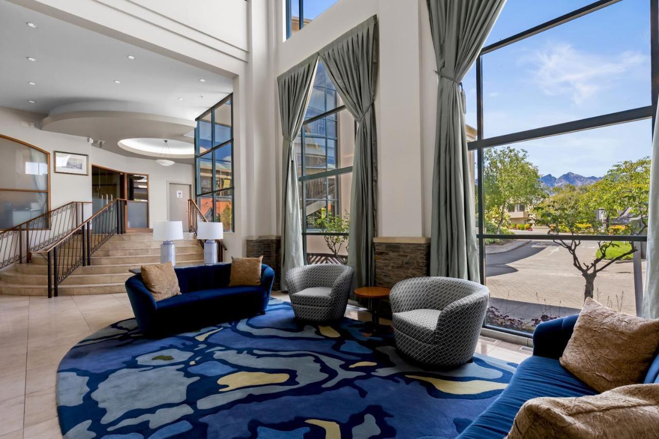 Hotel Millennium